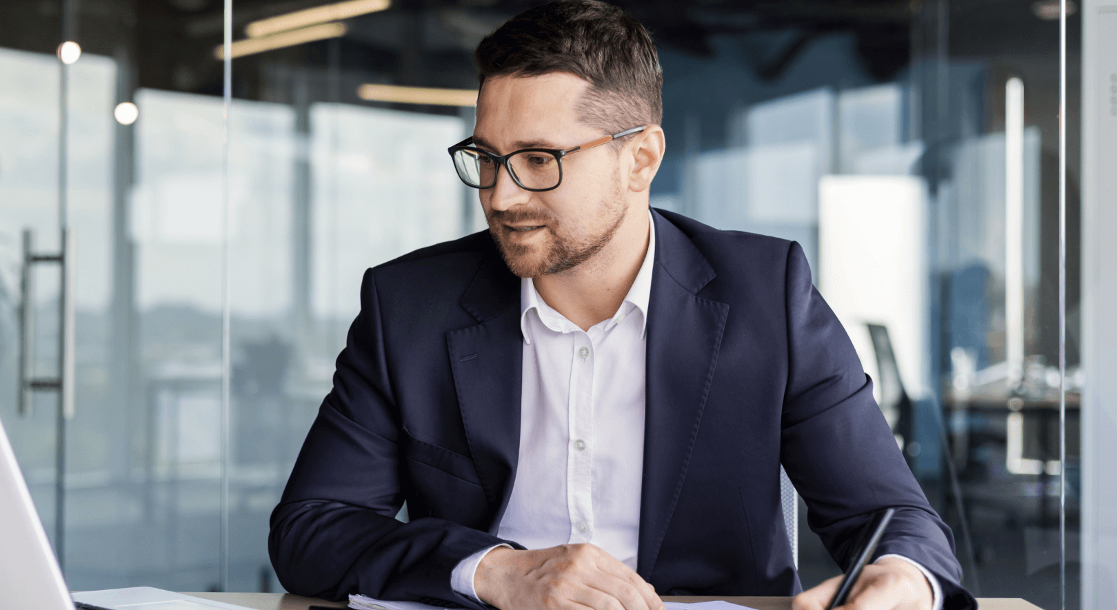 Treasury Tech Stacks vs. Single-Source Visibility_ What CFOs and Treasurers Should Know Treasury Tech Stacks vs. Single-Source Visibility_ What CFOs and Treasurers Should Know